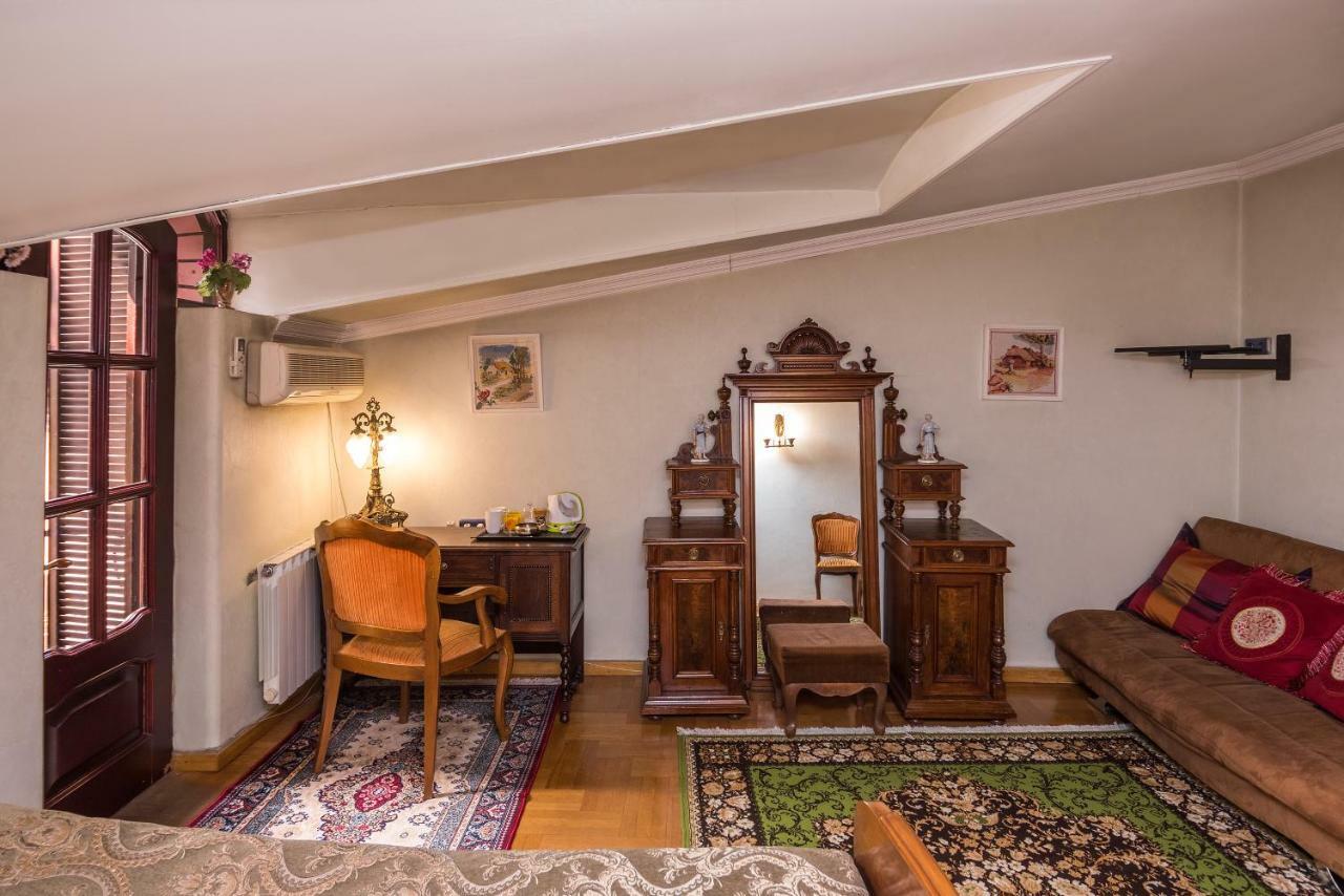 Lia's Guest House Tbilissi Extérieur photo