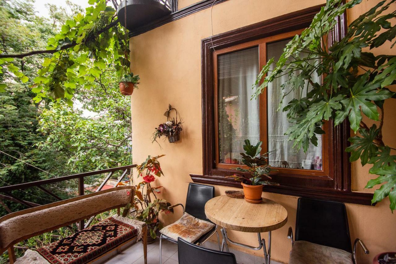 Lia's Guest House Tbilissi Extérieur photo