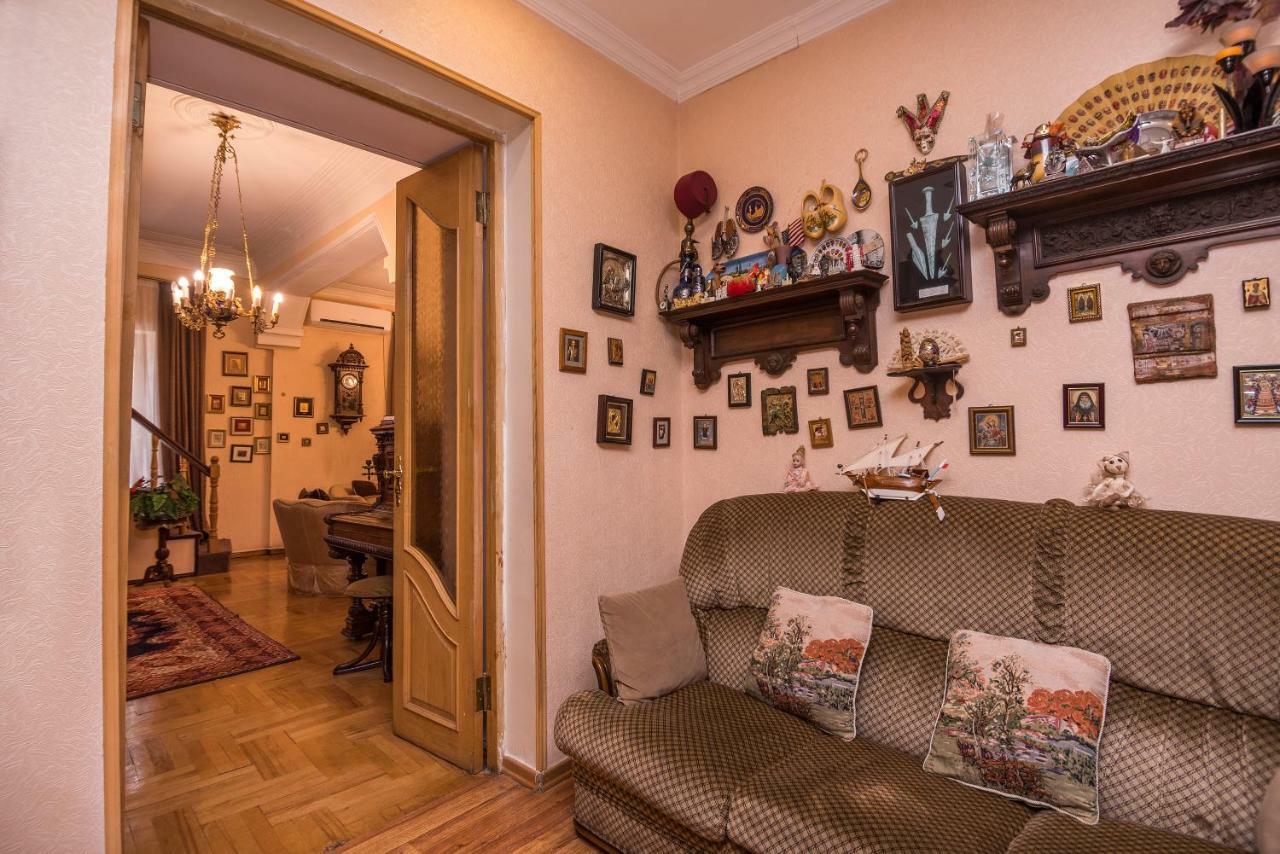 Lia's Guest House Tbilissi Extérieur photo